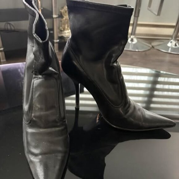 de belle bottes a bout pointu grandeur 7 - Picture 1 of 1